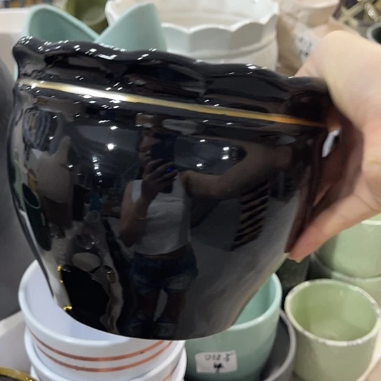 多肉绿植陶瓷花盆9.9包邮，有孔