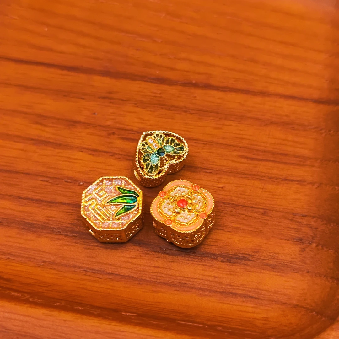 微硬金鎏彩蝴蝶diy转运珠搭配绳适合女性