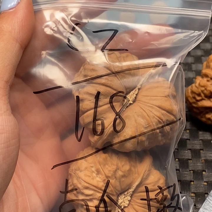 C***Z吊坠文玩核桃南瓜打底