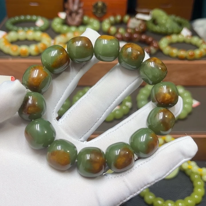 透闪石质玉未镶嵌手链