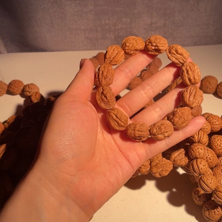 文玩核桃手串清***～…………10