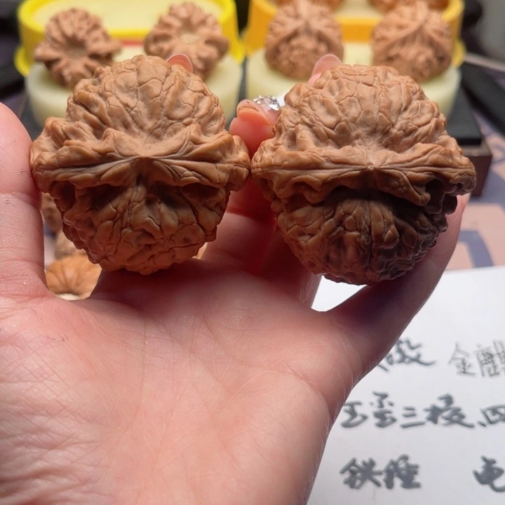 吊坠文玩核桃文玩核桃把件