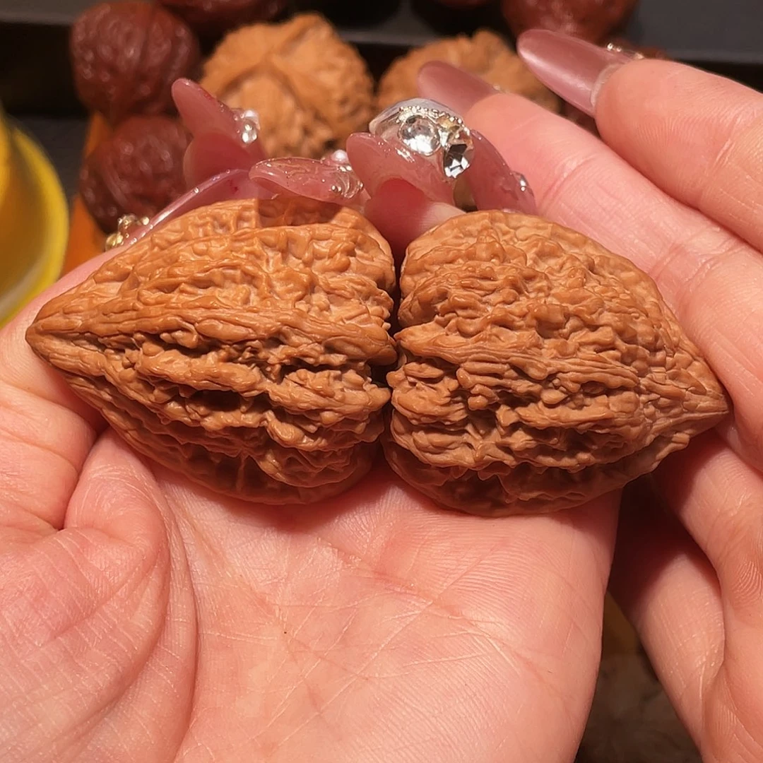 吊坠文玩核桃35全品疙瘩纹红皮塔尖