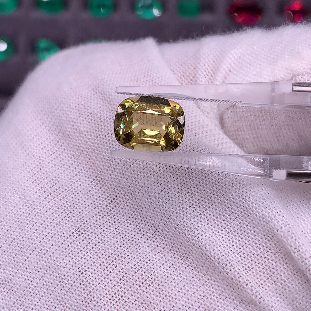 珠宝半成品碧玺未镶嵌99875655555