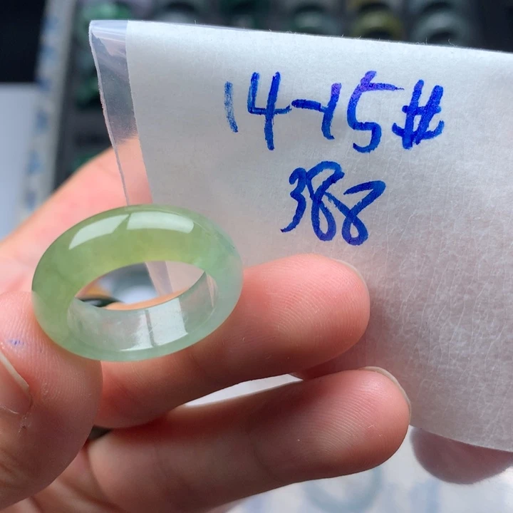 翡翠未镶嵌戒指戒圈