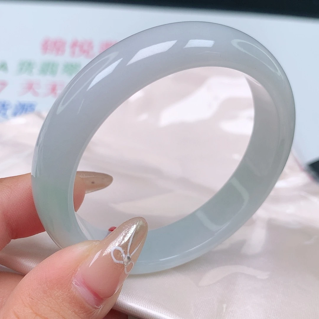 未镶嵌手镯翡翠0111