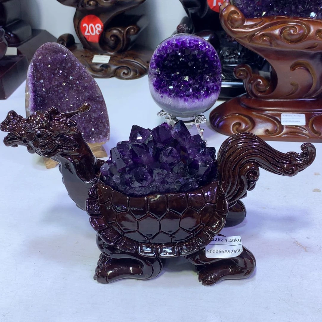 织绣乌拉圭紫水晶摆件