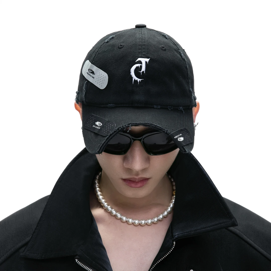 ArguE CulturE缝缝补补*重工复古做旧破坏棒球帽创可贴设计鸭舌帽