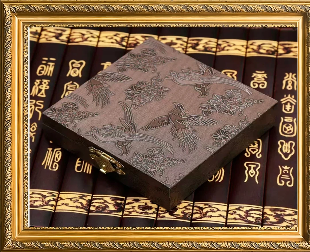 首饰盒/箱 精美珠盒银饰珠宝礼品包装盒玉器木质首饰文玩盒子