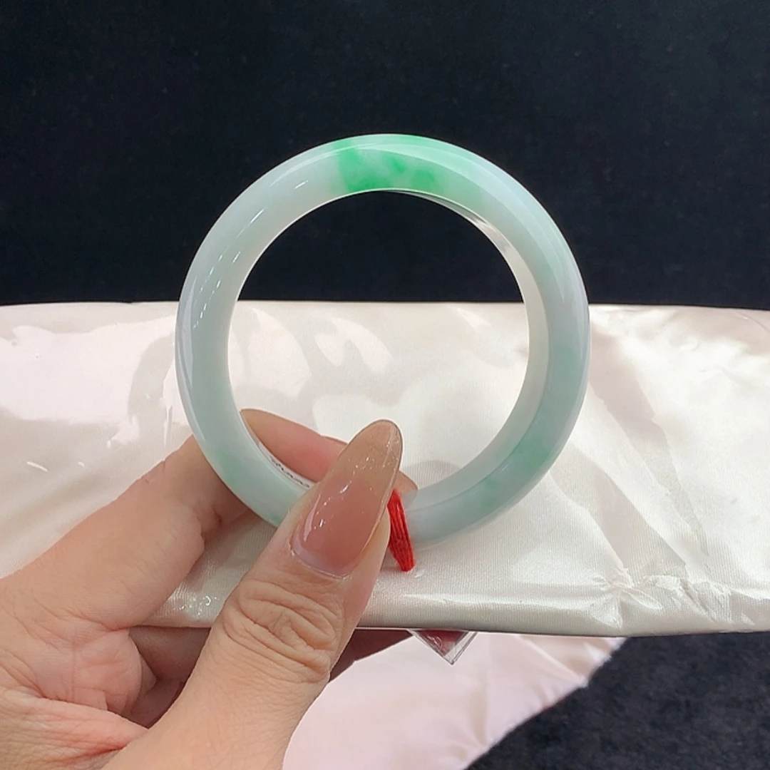 【闪购商品】未镶嵌手镯翡翠正56.6