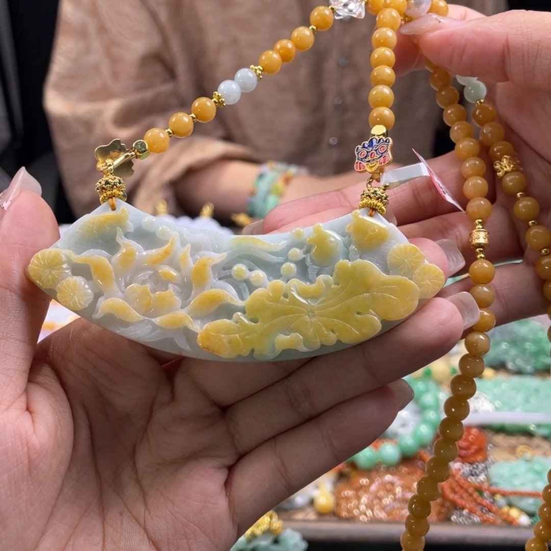 翡翠未镶嵌颈饰代编织