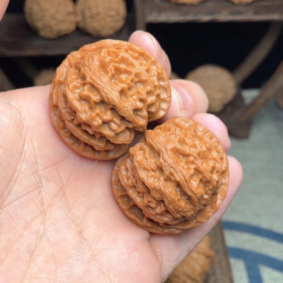 文玩核桃吊坠40毕业高货苹果园