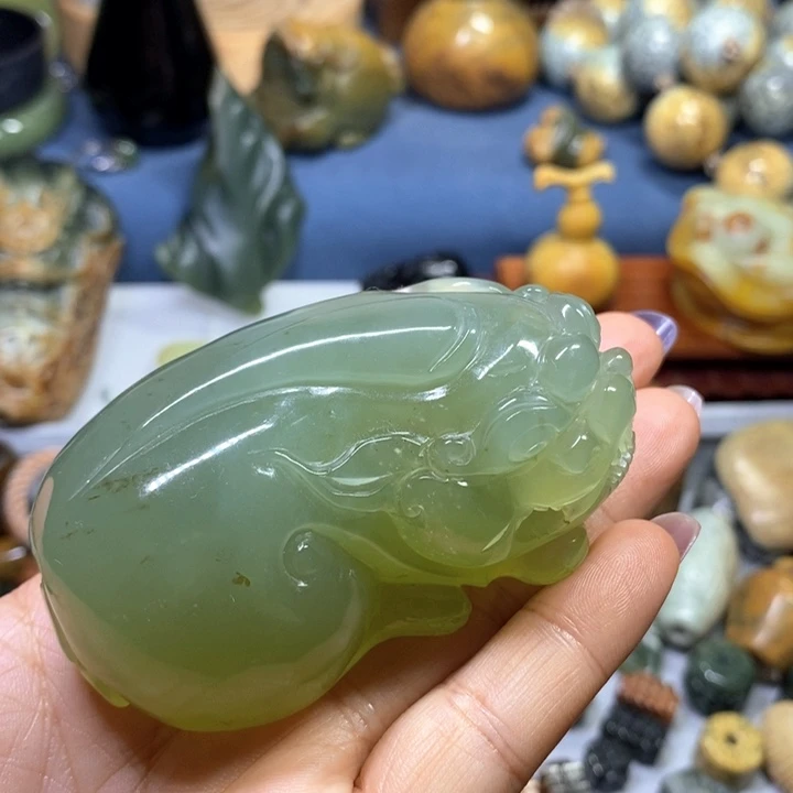蛇纹石玉未镶嵌岫玉