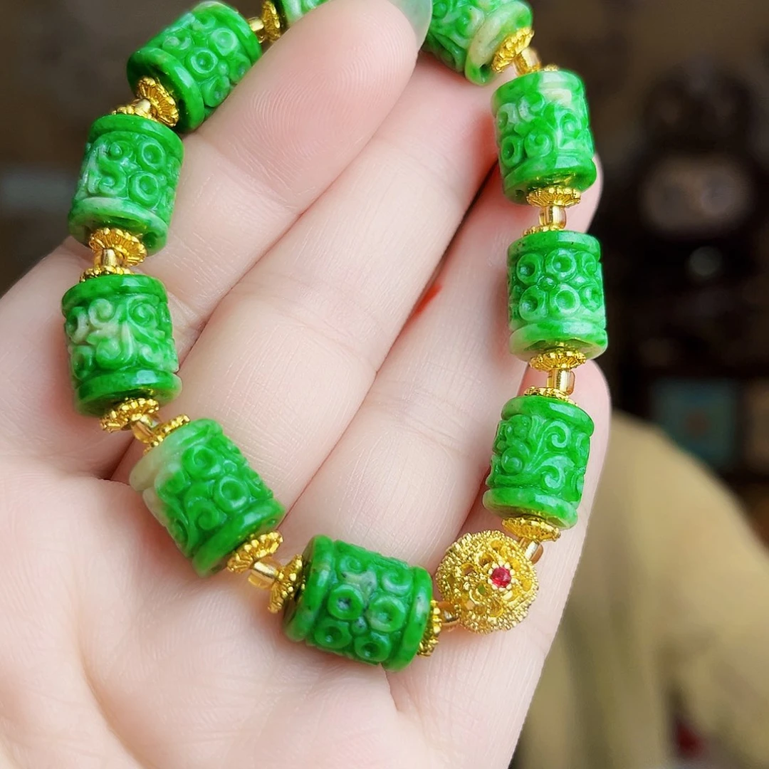 翡翠未镶嵌颈饰手链