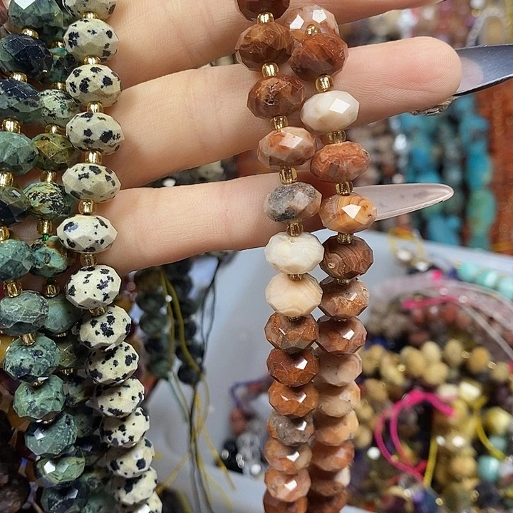 滕***g玛瑙/玉髓未镶嵌珠宝半成品