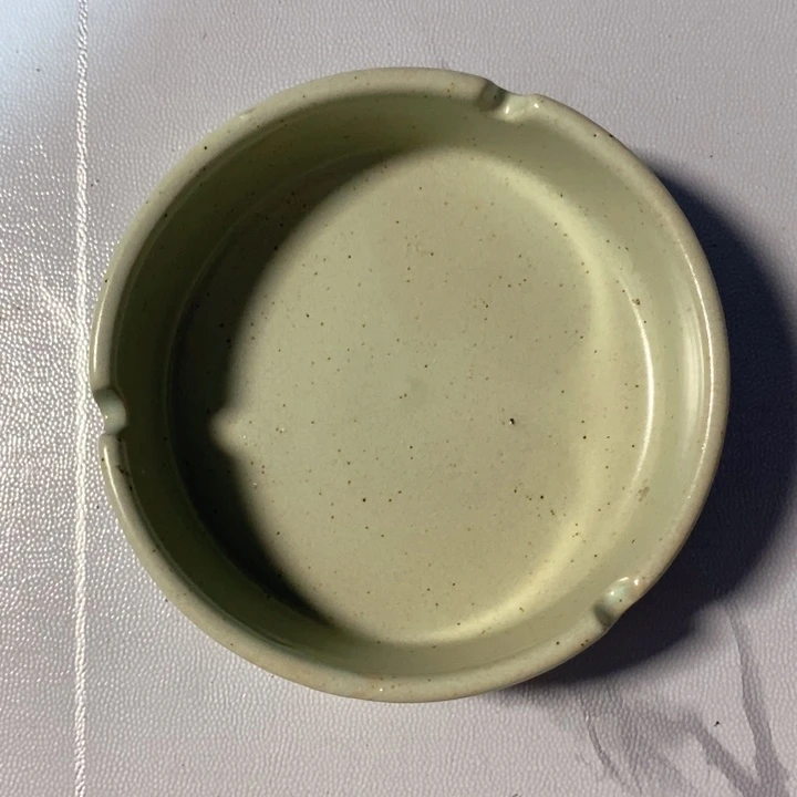 瓷片陶瓷品汝窑烟灰缸口径12