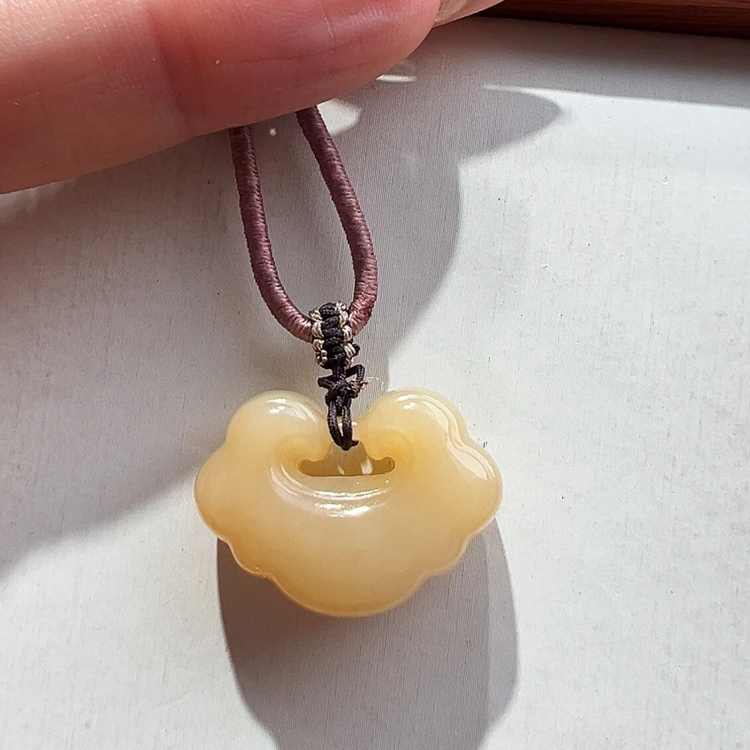 和田玉（糖玉）未镶嵌颈饰