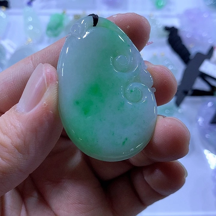 翡翠未镶嵌颈饰天然翡翠A货吊坠