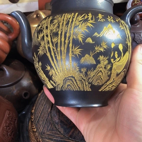 茶壶紫砂原矿泥料手工制作的一把紫砂壶