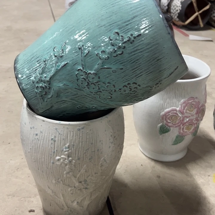 高度26厘米口18厘米