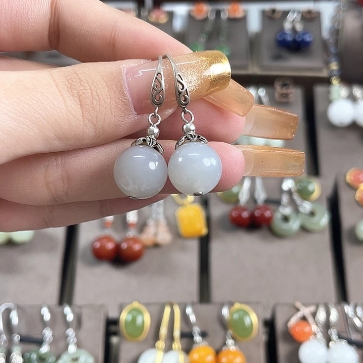 和田玉耳饰银S925镶嵌12左右