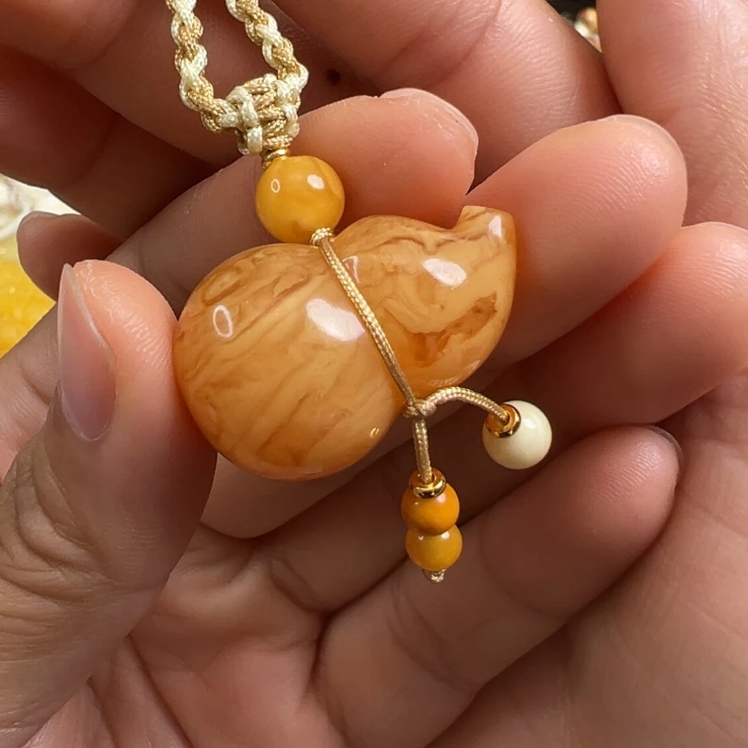 裸石蜜蜡未镶嵌蜜蜡