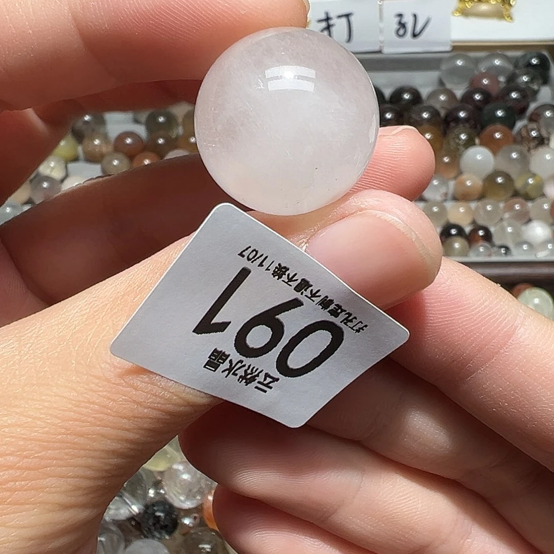 未镶嵌水晶珠宝半成品