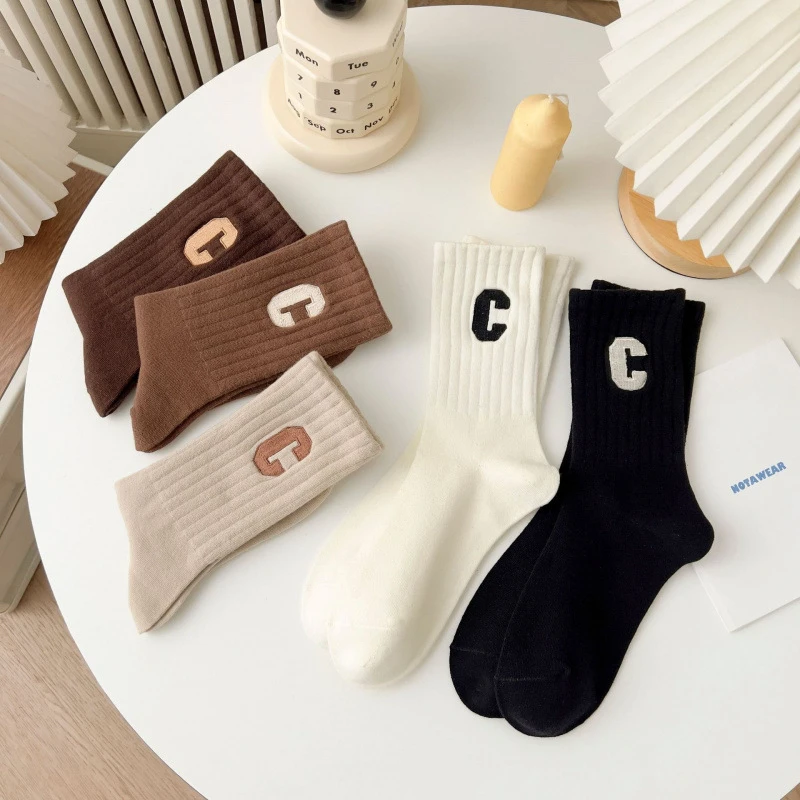 活动5双装女春秋季中筒袜ins潮配鲨鱼裤大C字母韩国潮女袜