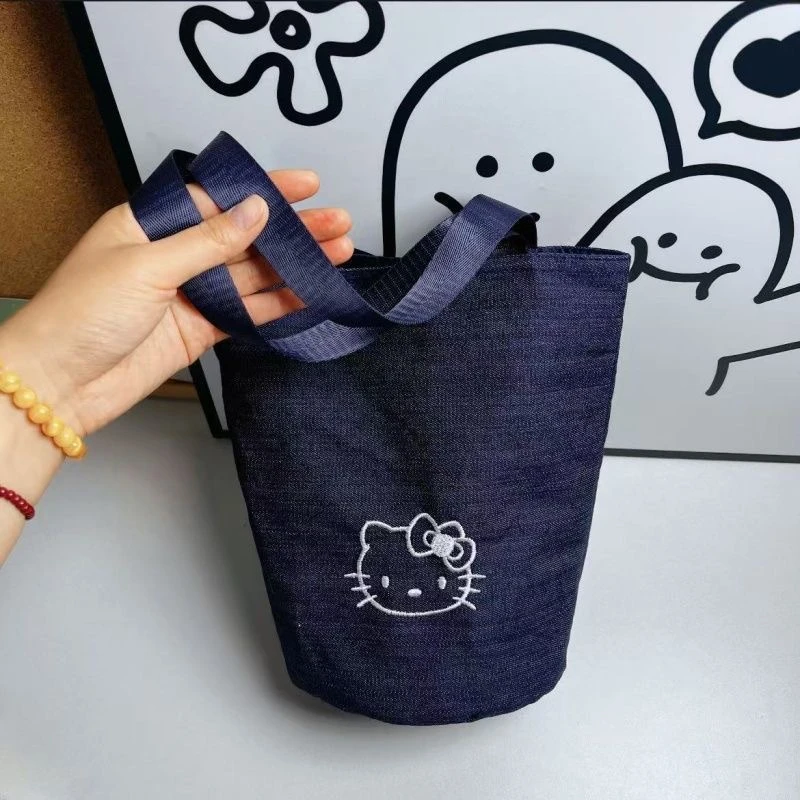 外出手提新款包包大容量牛仔包水杯韩版刺绣小猫手拎包KT猫水桶包