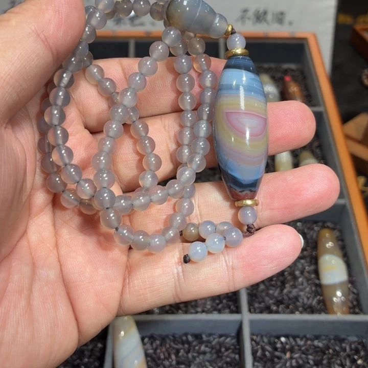 凤***下玛瑙/玉髓散珠086