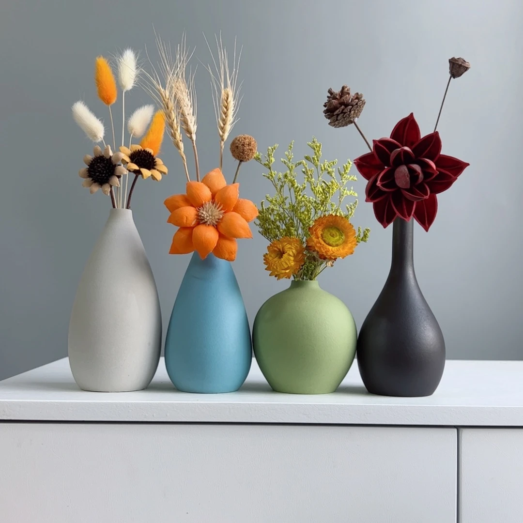 摆件陶瓷小花瓶摆件含花总高约20-30cm