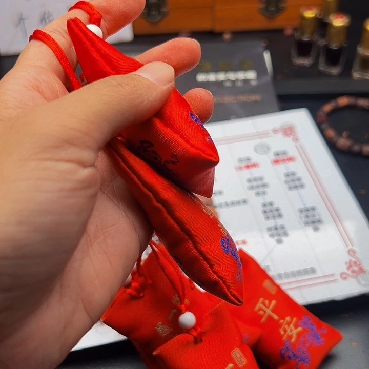 藤类缅甸降真香粉末挂件