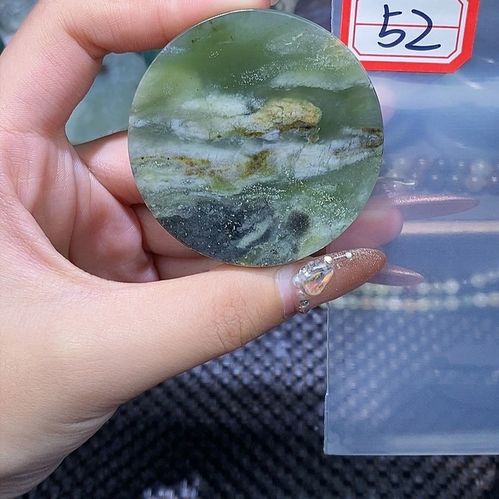 和田玉和田玉边角料随机发未镶嵌