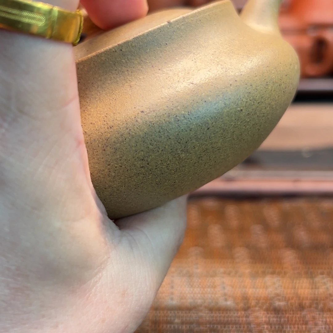 钟***元茶壶紫砂原矿紫砂