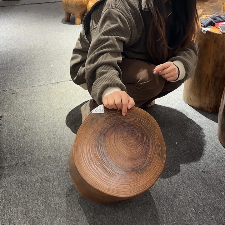 香樟木香樟木根雕凳子一物一拍高26