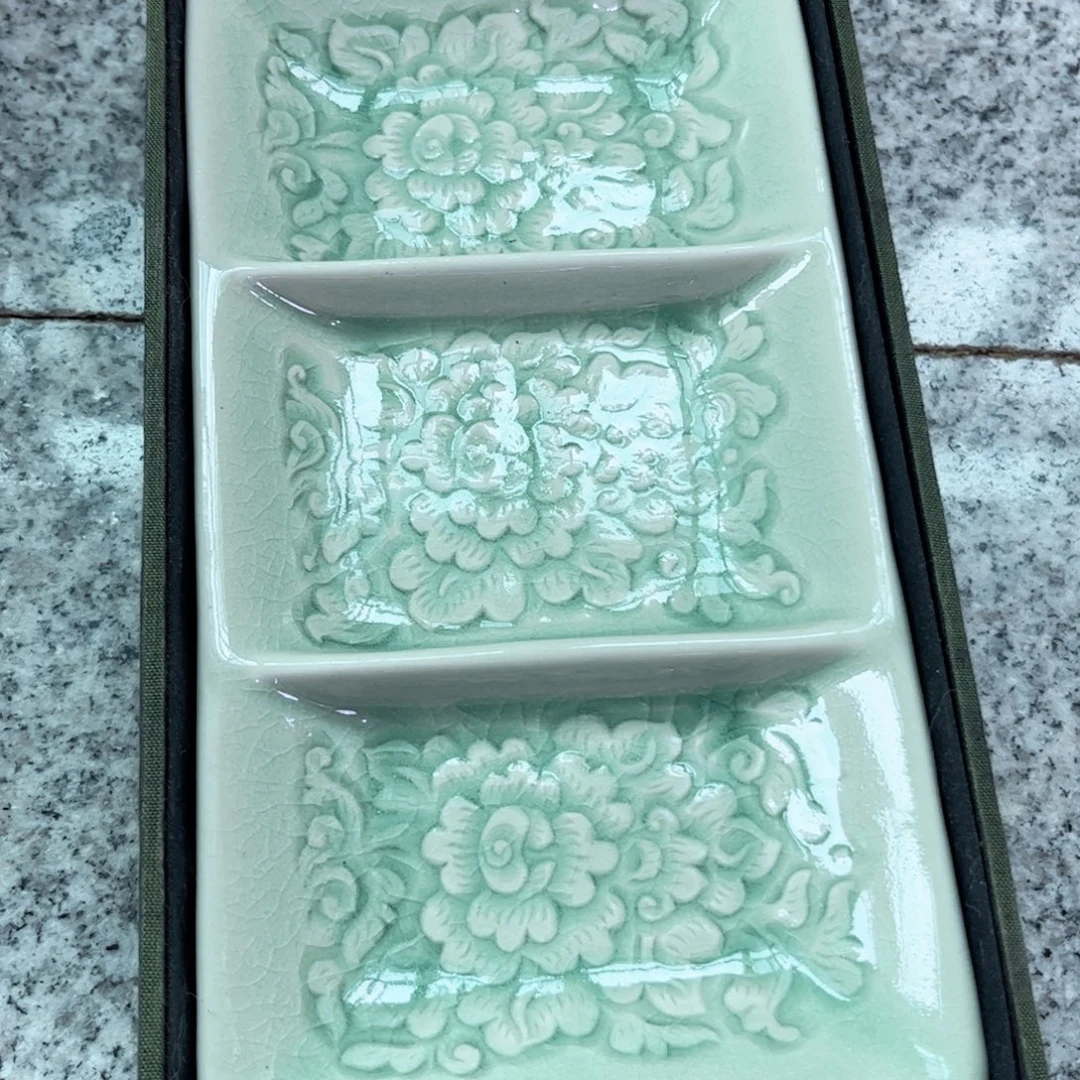 瓷片欢迎光临美桃儿～