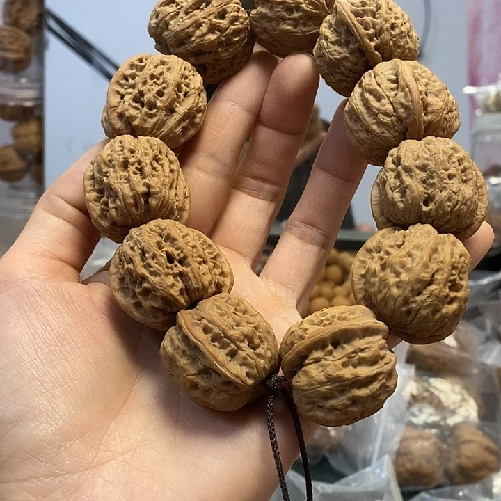 文玩核桃把件31雨花石手持黄