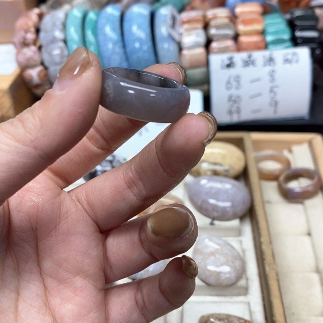 硅化珊瑚（珊瑚玉）手链未镶嵌T**?381