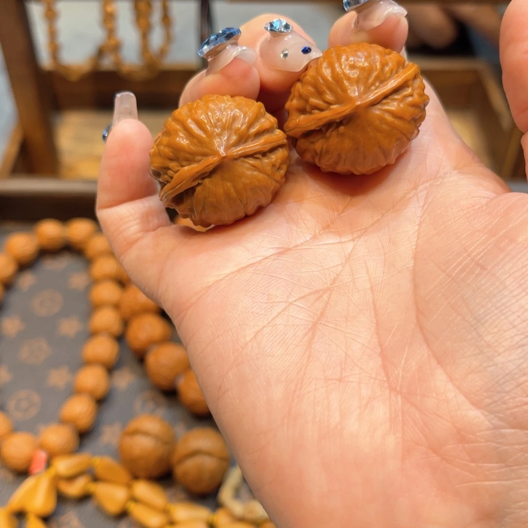 文玩核桃把件矮桩半月