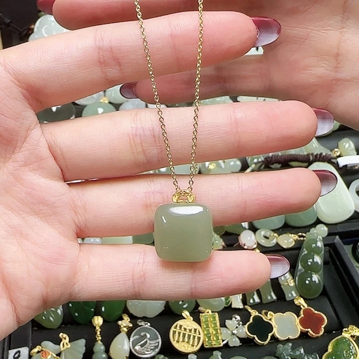 和田玉银S925镶嵌颈饰送链子送绳