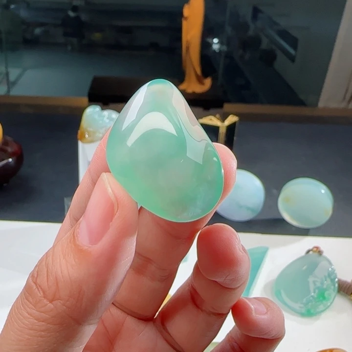 【闪购商品】翡翠颈饰未镶嵌堯