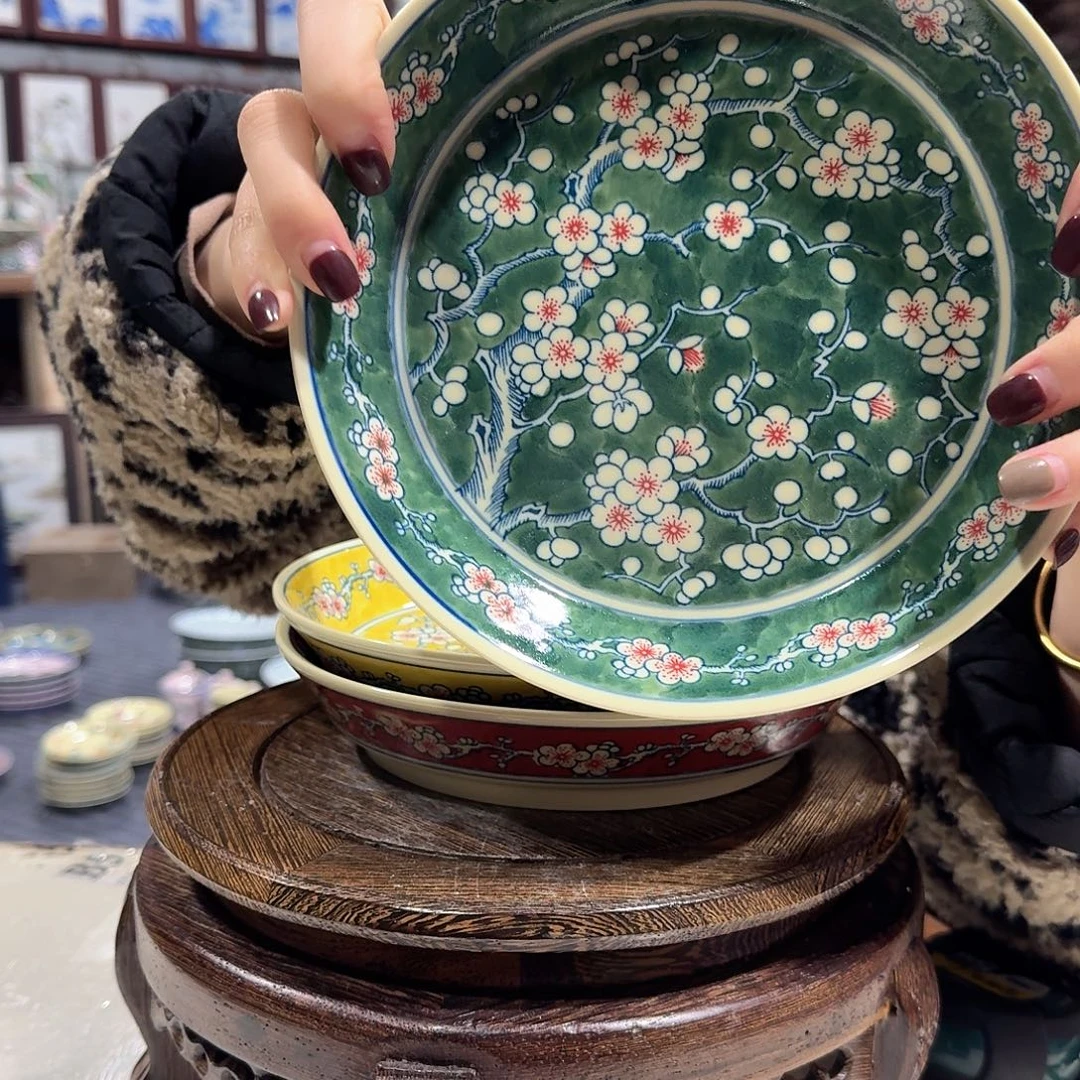 摆件瓷//////景德镇陶瓷瓷器。