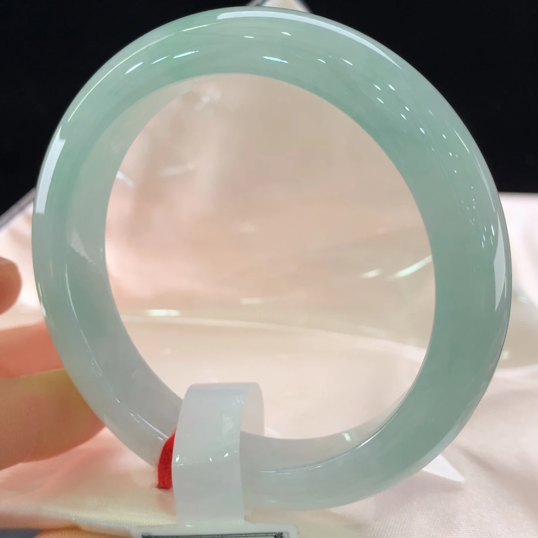 翡翠未镶嵌手镯0428