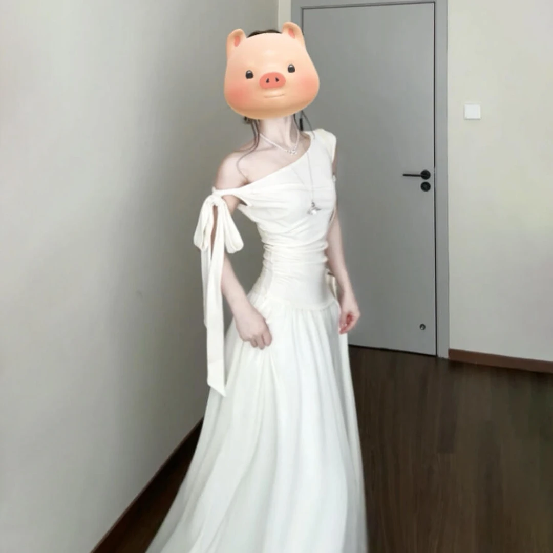 法式白色斜肩连衣裙子女2025夏季新爆款绝美露肩飘带长裙