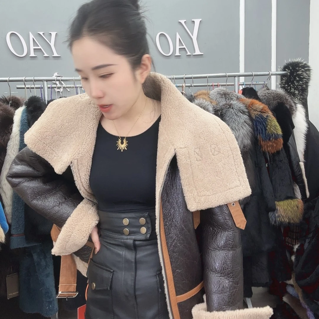 姚小妖家高端皮草