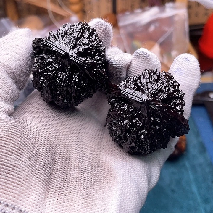 文玩核桃把件巴*满天星有修