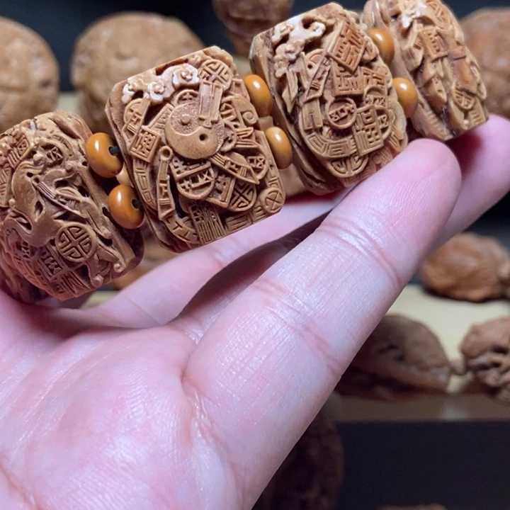 风味纯手工桃核雕刻前程似锦