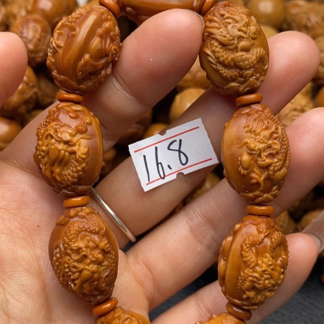 橄榄核手串龙财神