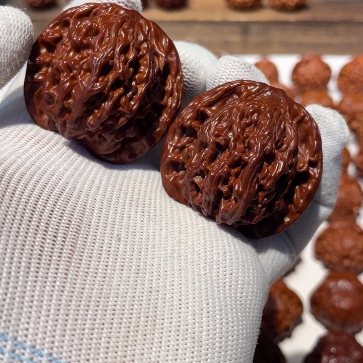 猴头核桃吊坠服***位虎头333.43.06.