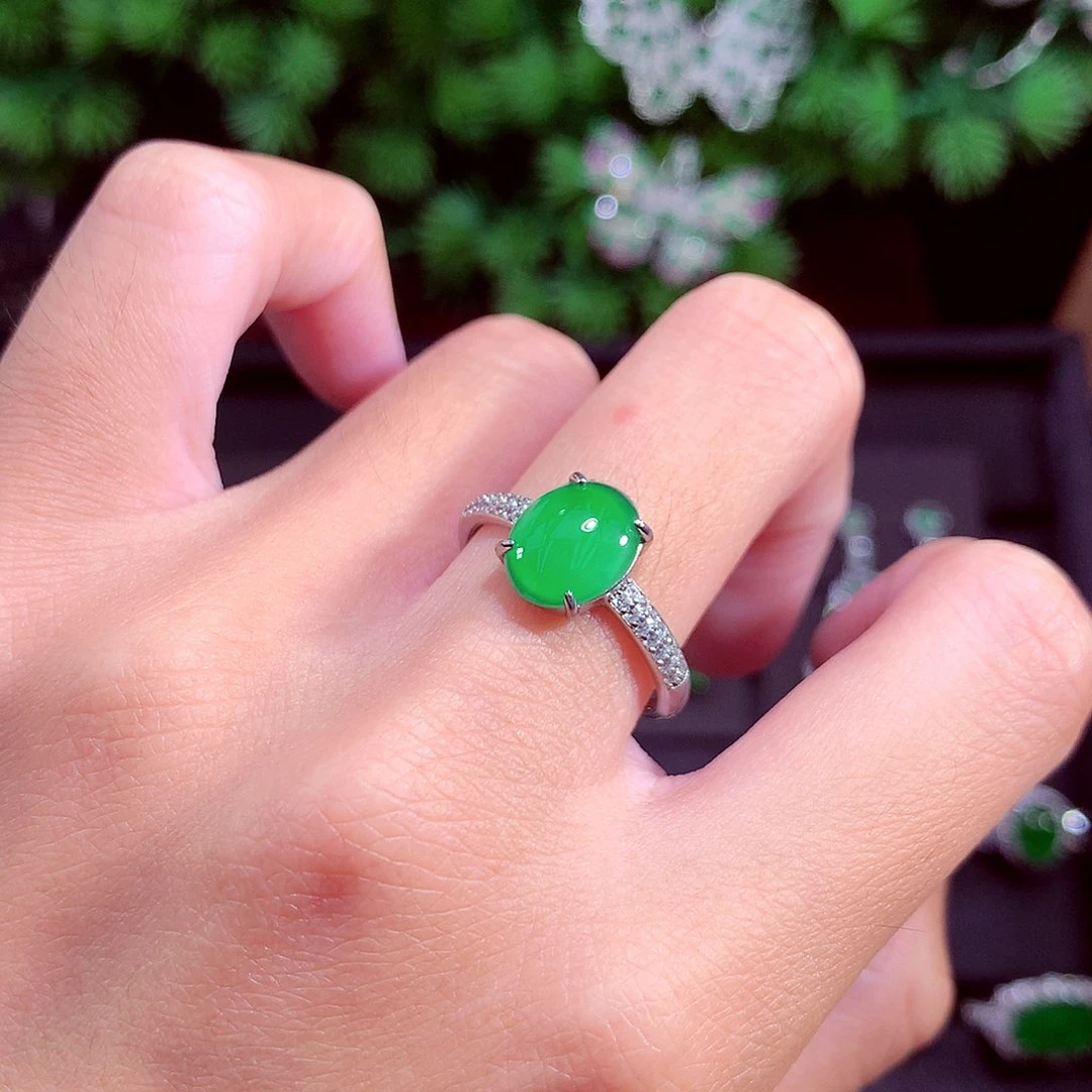 颈饰未镶嵌翡翠天然